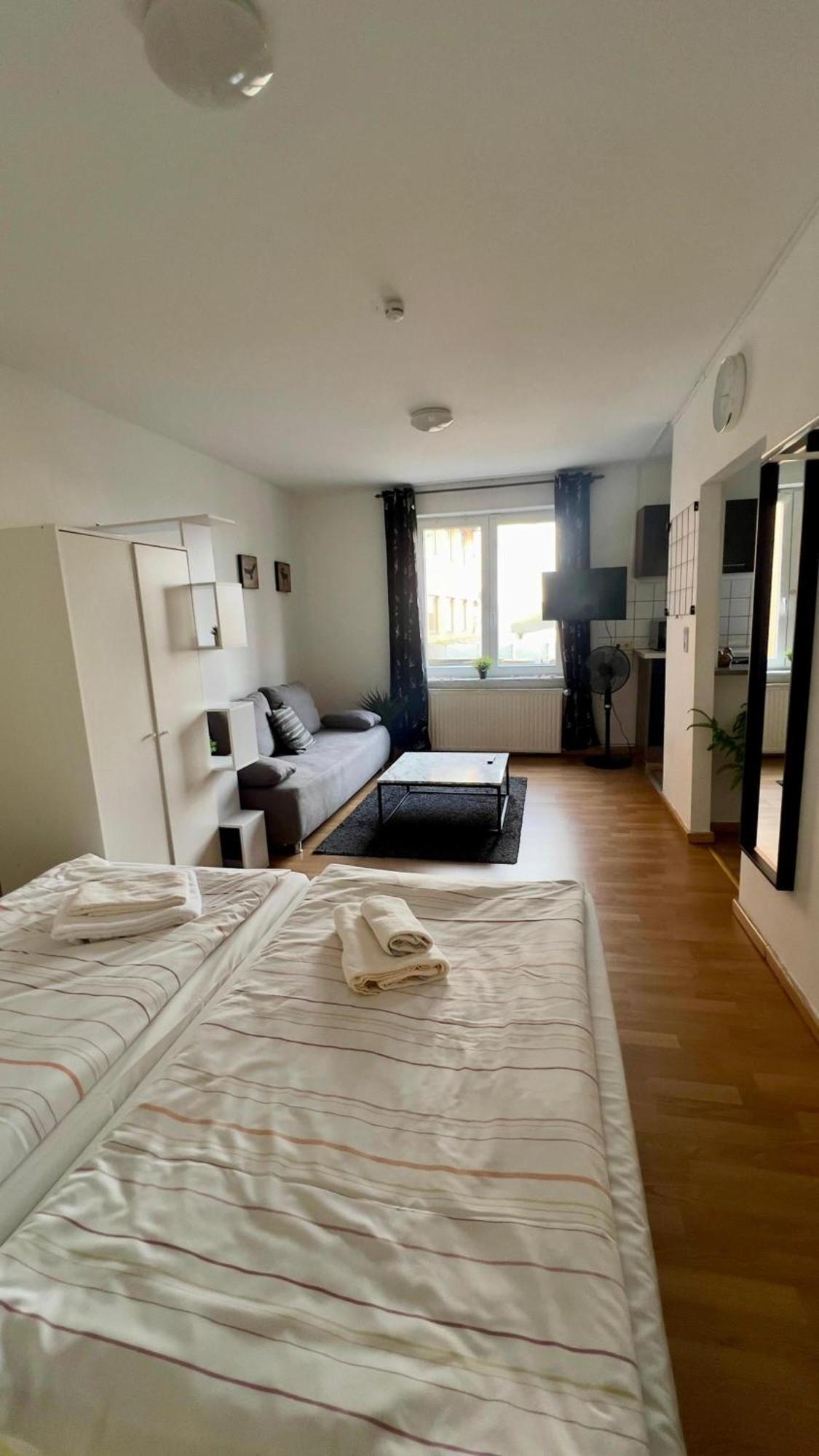 Praktische City Apartments Direkt Am Hauptbahnhof Neumünster Εξωτερικό φωτογραφία